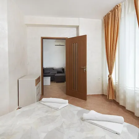Family Summer Hotel Rawda