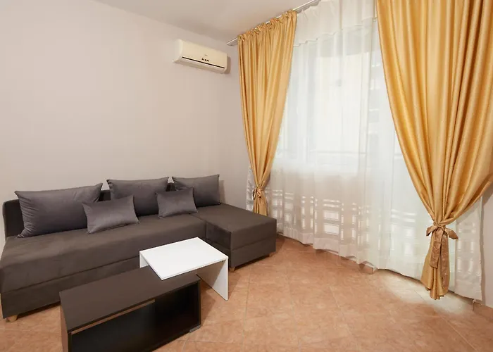 Family Summer Hotel Rawda